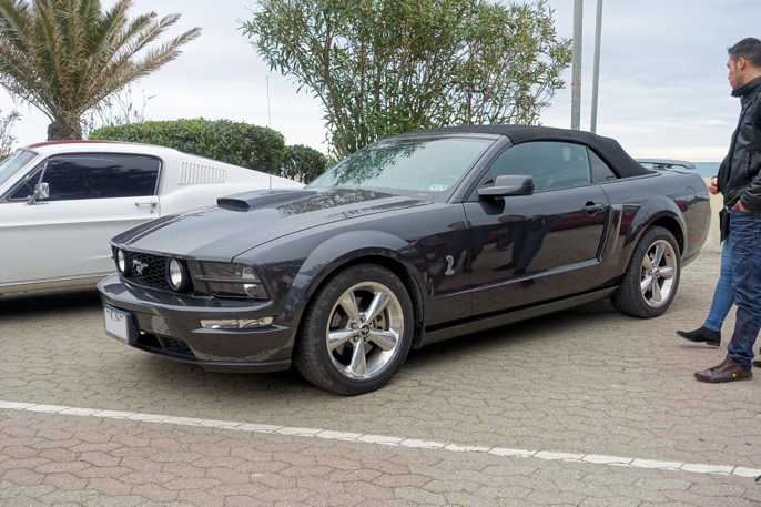 Ford Mustang Shelby Cobra.