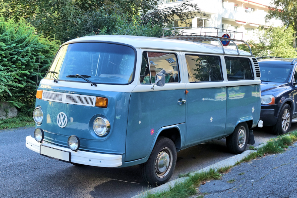 Volkswagen T2 - Buss, camper, singlel- und doppelkabiner...